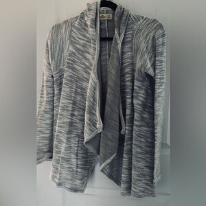 Hollister Women's Gray Cardigan Sweater